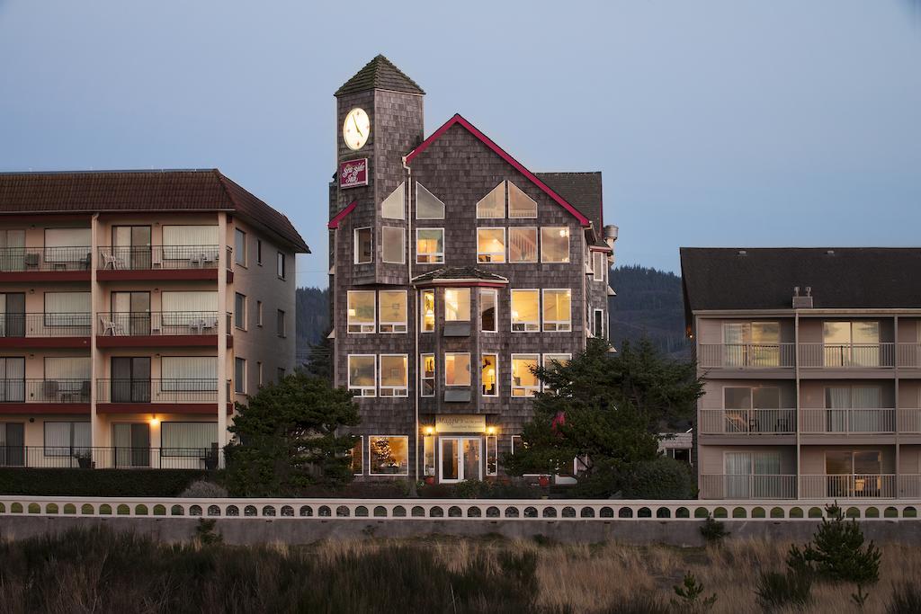 The Seaside Oceanfront Inn Exterior photo